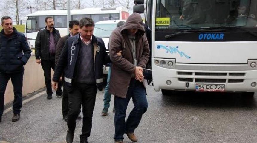Sakarya'da 36 Sağlık Personeli Ve Polis Adliyeye Sevk Edildi