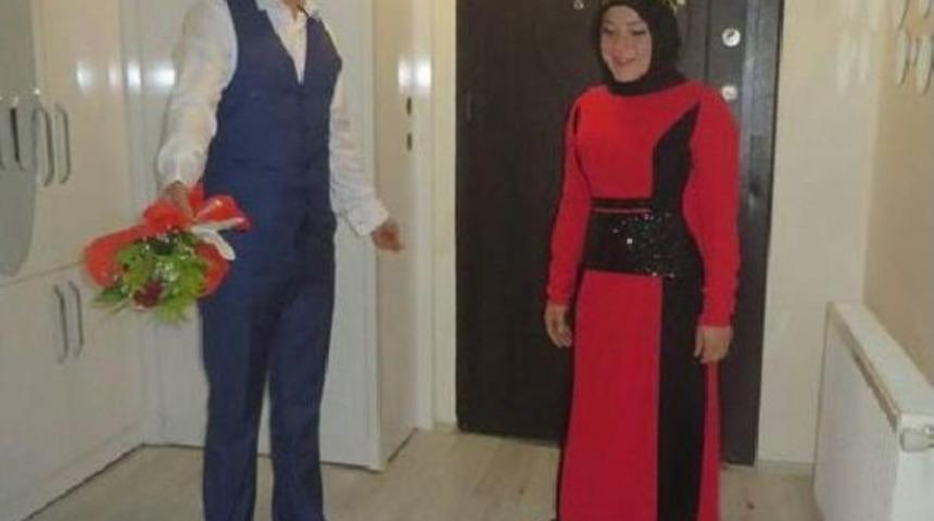 Bir Ay Sonra Baba Olacaktı, Banyoda D&uuml;ş&uuml;p &Ouml;ld&uuml;