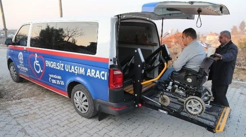 Engelli Burak&rsquo;tan Başkan Zolan&rsquo;a Teşekk&uuml;r