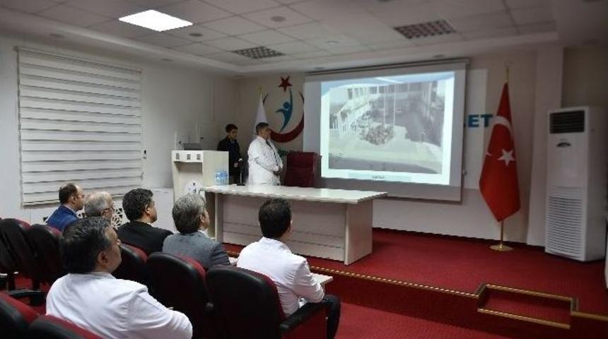 Vali Tuna Hastane Gezilerine Devam Ediyor