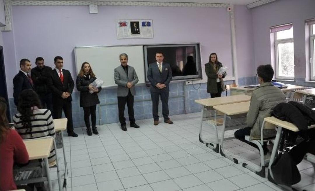 Başkan Bakıcı&rsquo;dan &Ouml;ğrencilere Tatil Hediyesi