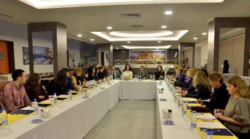 Tepebaşı Belediyesi&rsquo;nden Kadın Ve &Ccedil;ocuklar İ&ccedil;in G&uuml;&ccedil; Birliği