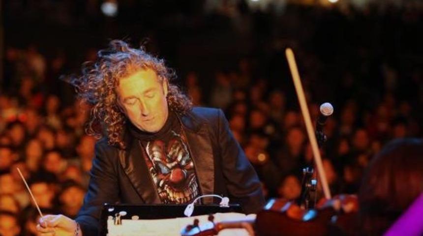 Efsane Rock Şarkıları Senfonik Orkestra Ile Buluşuyor