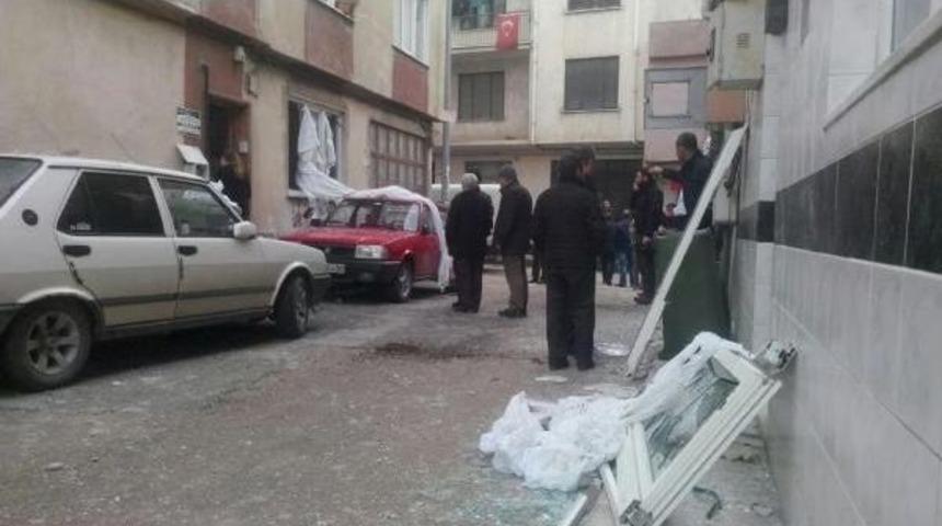 Bursa'da Doğalgaz Ka&ccedil;ağı Patlaması: 1 Yaralı