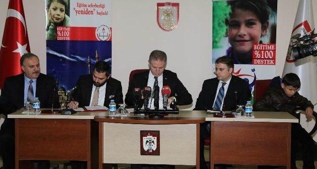 Sivas&rsquo;a 10 Derslikli G&ouml;rme Engelliler Okulu Yapılacak 1