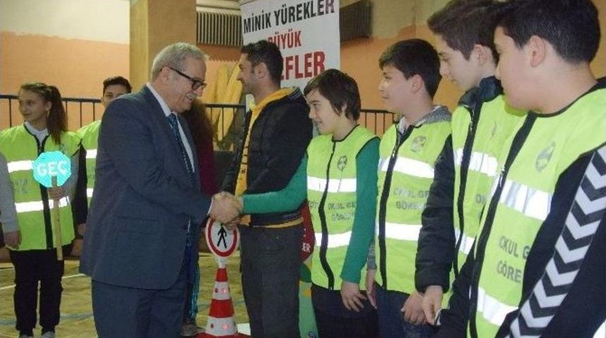 Giresun&rsquo;da &rsquo;&ccedil;ocuk Polisler&rsquo; G&ouml;revde