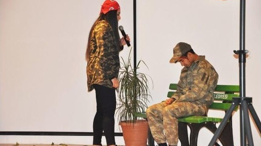 T&uuml;rk Ve Suriyeli &Ouml;ğrencilerden K&uuml;lt&uuml;rler Arası Şiir Dinletisi