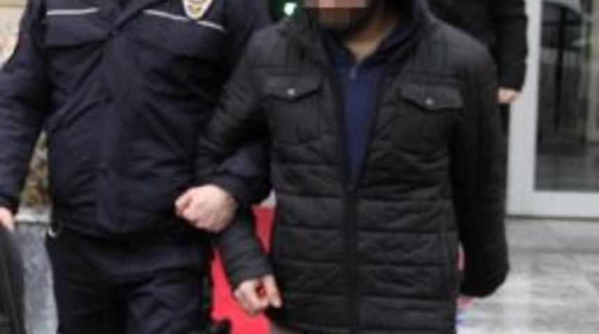 &Ouml;m&uuml;&rsquo;n&uuml;n &Ouml;ğrenci İmamı Olduğu İddia Edilen Gen&ccedil; Tutuklandı
