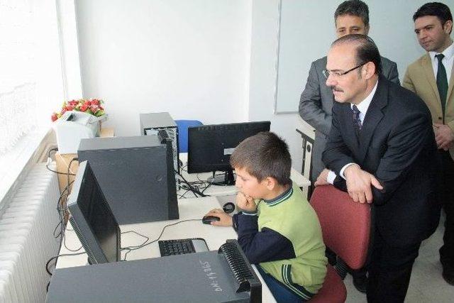 Yozgat’ta Köy Okuluna Teknoloji Sınıfı Kuruldu 2