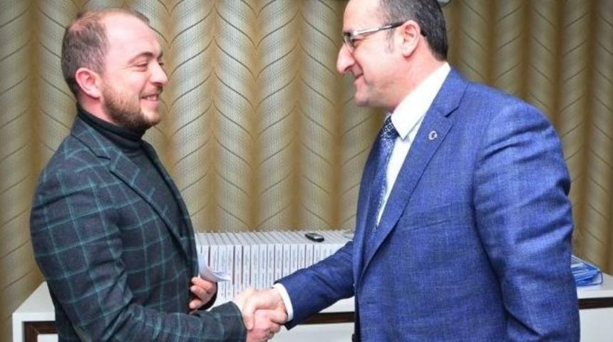 Ak Parti Bilecik İl Başkanı Karabıyık&rsquo;dan Eskişehir İl Başkanı &Uuml;nl&uuml;&rsquo;ye Ziyaret