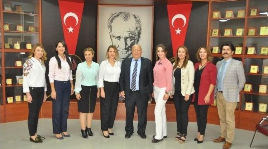 Gkv&rsquo;li Uzmanlar &Ouml;ğrenci Ve Velileri Uyardı