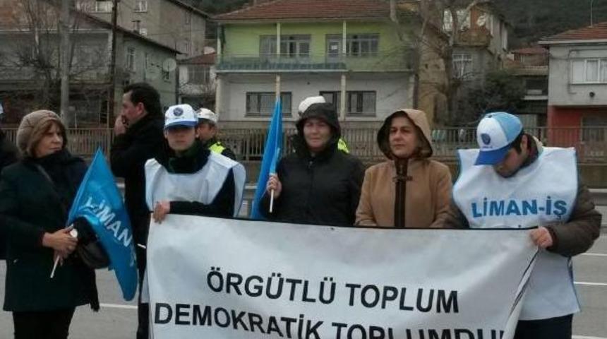 Limandaki Işlerinden &Ccedil;ıkarılan Iş&ccedil;ilerden Tepki