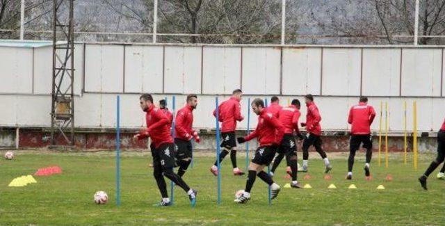 Samsunspor Başkanvekili Araboğlu: Kadromuza Güveniyoruz