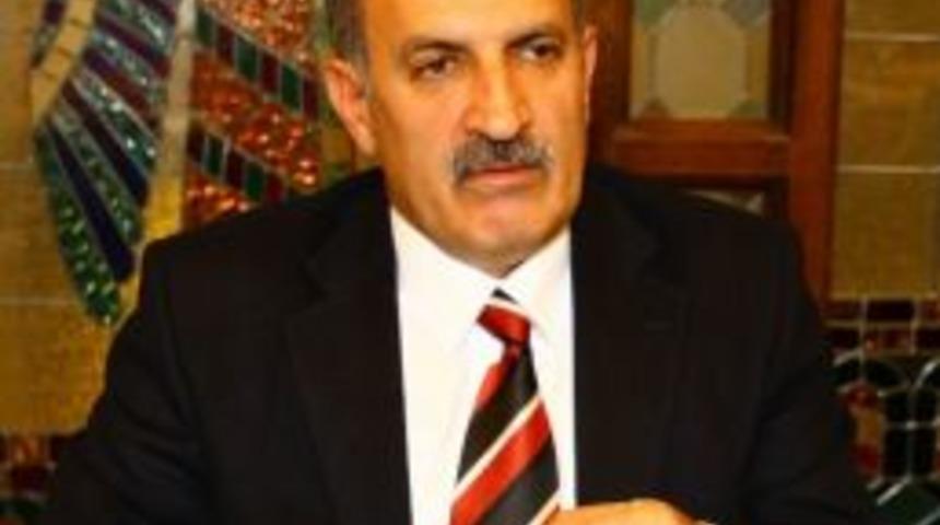 Van B&uuml;y&uuml;kşehir Belediye Genel Sekreteri Yaşar;