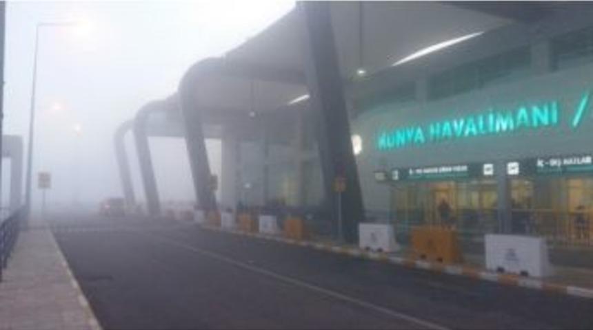 Konya Havalimanı&rsquo;nda U&ccedil;uşlara Sis Engeli