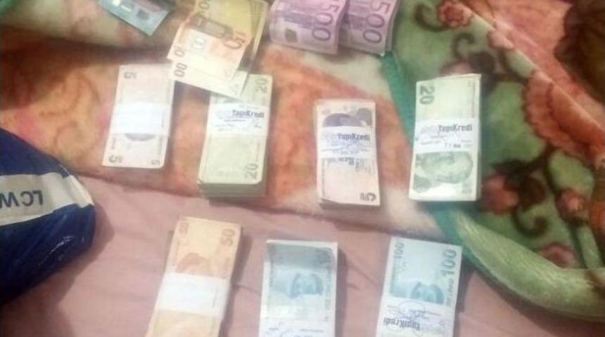 "reina Saldırısında İsminiz Var" Diyerek Dolandırıcılık Yapan Şahıs Yakalandı