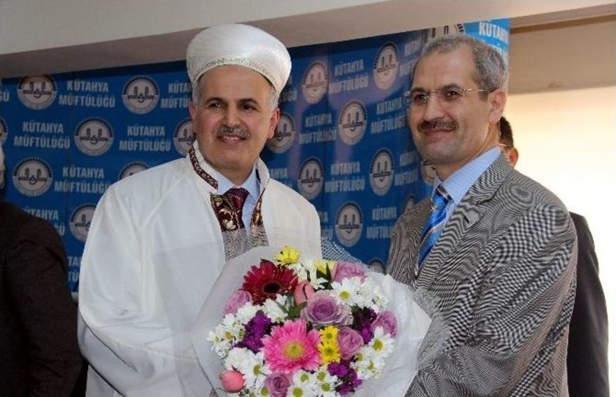 K&uuml;tahya İl M&uuml;ft&uuml;s&uuml; H&uuml;seyin Hazırlar, G&ouml;revine Başladı