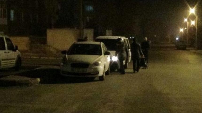 Niğde Merkezli 8 Ilde Fet&ouml; Operasyonu: 40 G&ouml;zaltı