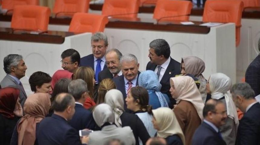 Anayasa Değişiklik Teklifi 11. Maddesi 342 Oyla Kabul Edildi