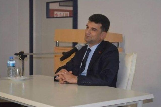 Milas&rsquo;ta Milli Eğitim M&uuml;d&uuml;r&uuml; Kariyer G&uuml;nlerinde &Ouml;ğrencilerle Buluştu 1