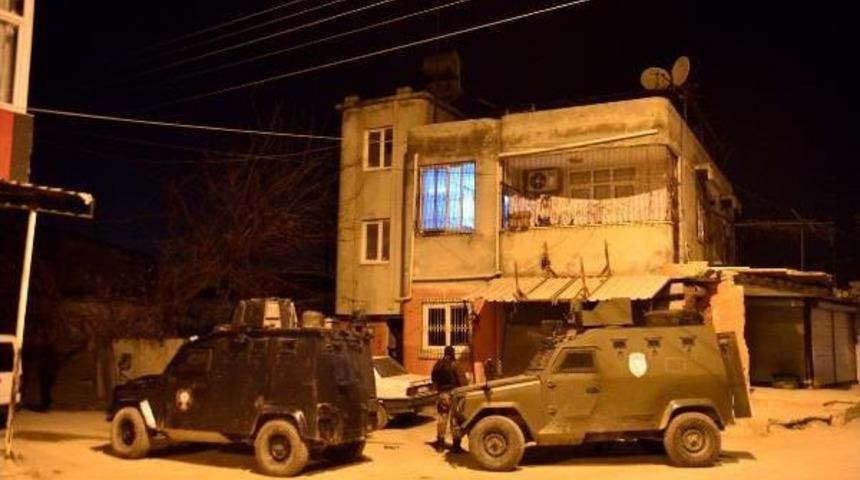 Adana'da Deaş Operasyonu: 10 G&ouml;zaltı (2) -Yeniden