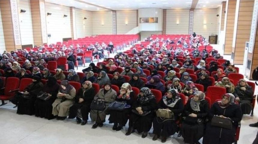 Kur&rsquo;an Kursu &Ouml;ğreticilerine Ve &Ouml;ğrencilerine &ldquo;afet Eğitimi&rdquo; Semineri