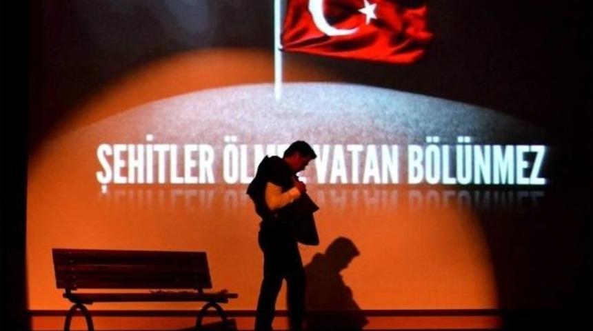 Erzincan Lisesinden &ldquo;vatan Sevgisi&rdquo; Temalı Şiir Dinletisi