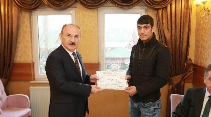 Gaziosmanpaşa Belediyesinden Su&ccedil;a Bulaşmış Gen&ccedil;ler İ&ccedil;in &Ouml;rnek Proje