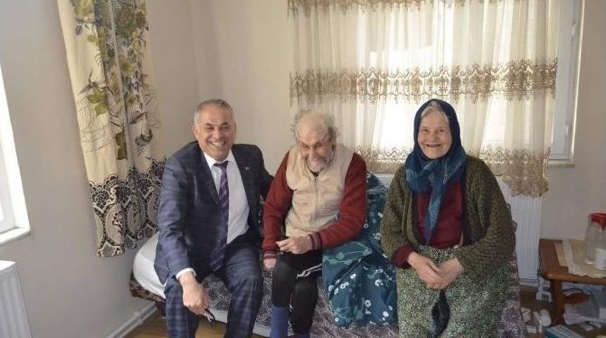 Başkan Yaman&rsquo;dan Hasta Ve Yaşlılara Ziyaret