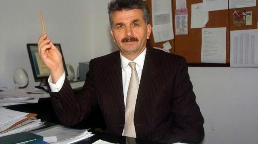 Do&ccedil;. Dr. Kutlu: Kırık Karneye Tepkiyi Abartmayın