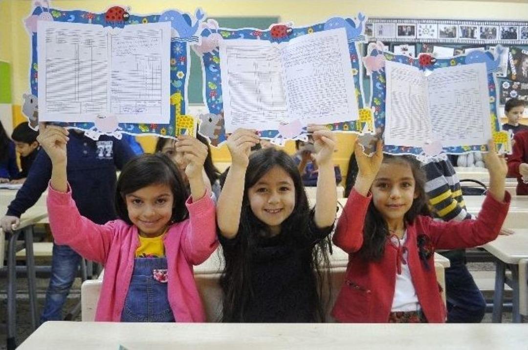 18 Milyon &Ouml;ğrenci Karne Aldı