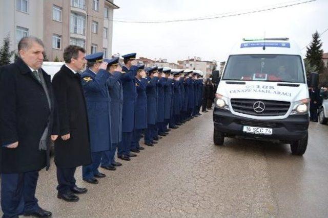 Bişkek'te Düşen Kargo Uçağının Kaptan Pilotu Için Yenişehir’De Tören