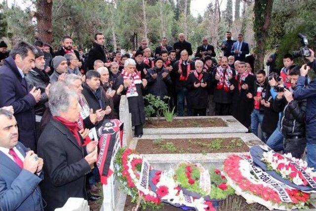 Samsunspor 5 Şehidini Andı