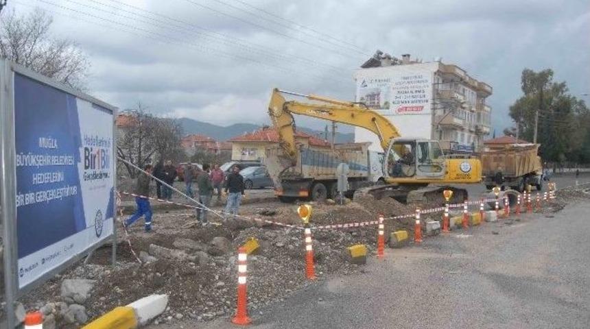 Ortaca&rsquo;da Atat&uuml;rk Bulvarı Yenileniyor