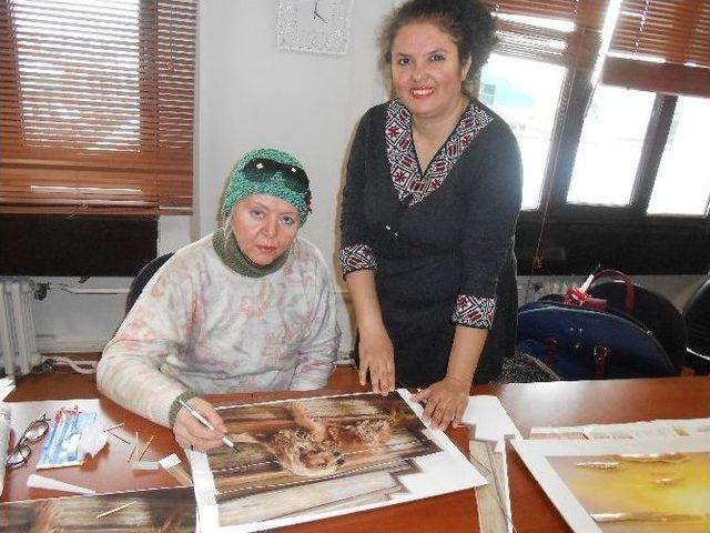 Eskişehir Kent Konseyi K&uuml;lt&uuml;r Sanat &Ccedil;alışma Grubu&rsquo;ndan R&ouml;lyef Kursu 1