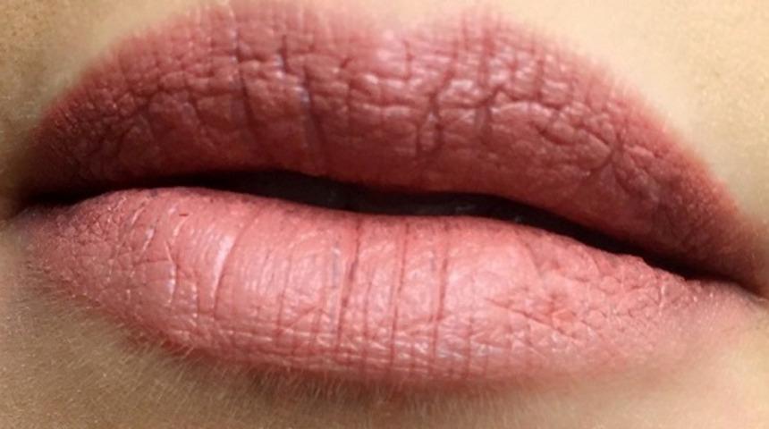 Evde kolayca hazırlanan bu karışımlar dudak kuruluğunu bitiriyor!