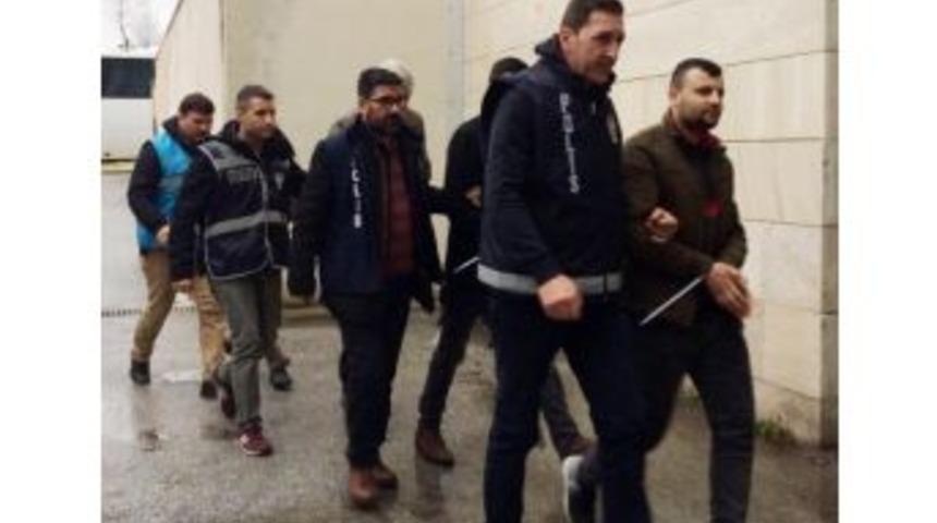 Sakarya&rsquo;da 2 Pkk Ş&uuml;phelisi Adliyeye Sevk Edildi