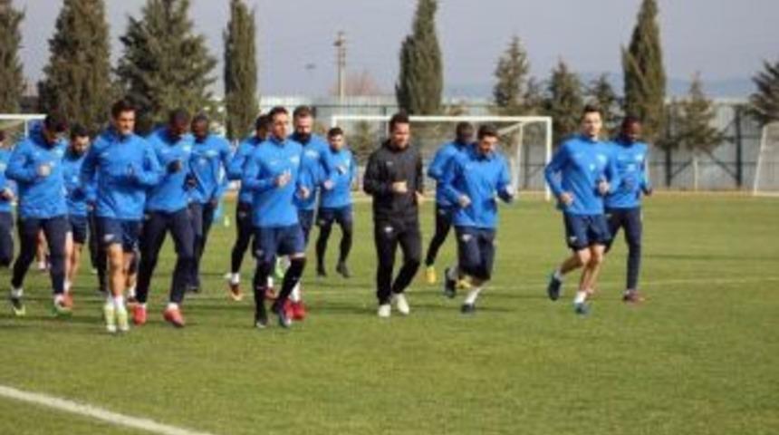 Akhisar Belediyespor, Kayserispor Ma&ccedil;ı Hazırlıklarını S&uuml;rd&uuml;rd&uuml;