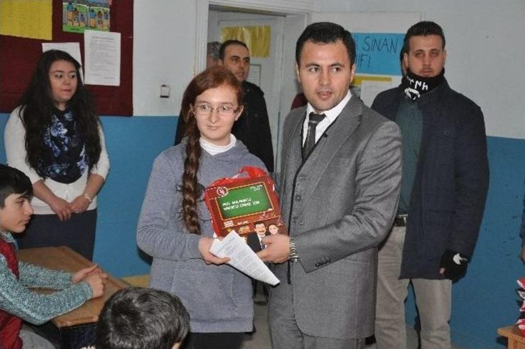 Bulanık&rsquo;ta Karne Sevinci