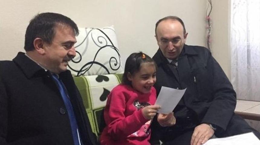 Karnelerini Evlerini Ziyaret Ederek Verdi