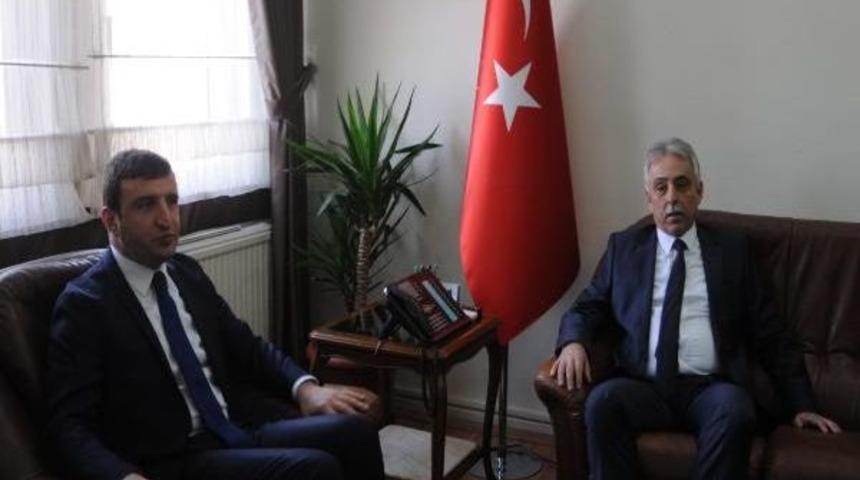 &Ccedil;alışma Ve Sosyal G&uuml;venlik Bakan Yardımcısı Yegin Hakkari'de