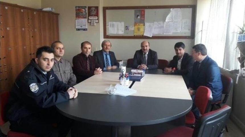 Osmaneli&rsquo;de 3 Bin 75 &Ouml;ğrenci Karne Heyecanı Yaşadı