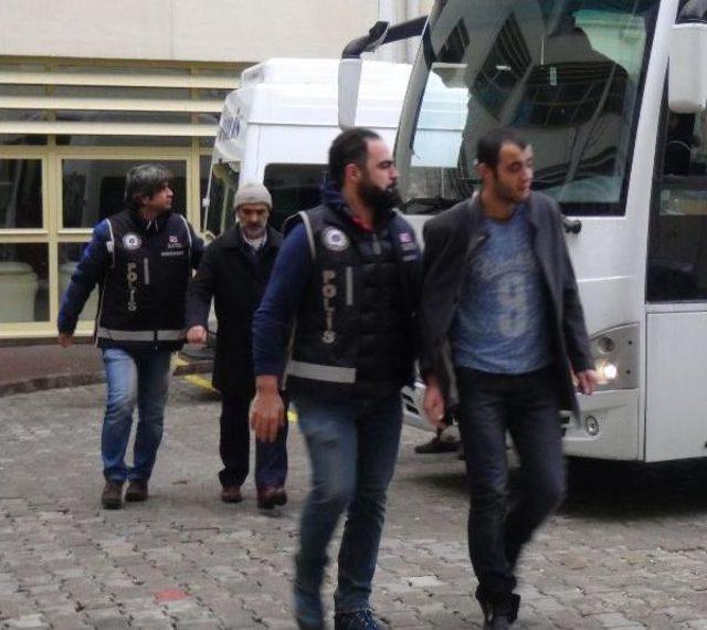 Uşak ta Fet&ouml; den 25 Kişi Adliyede 1