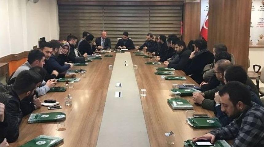 Başkan Keleş Ak Partili Gen&ccedil;lerle Bir Araya Geldi