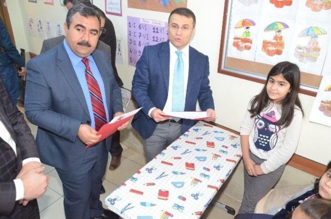 Viranşehir Kaymakam &Ccedil;imşit, Karne Dağıtım T&ouml;renine Katıldı