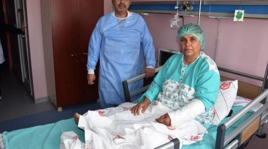 D&uuml;d&uuml;kl&uuml; Tencere Elinde Patladı