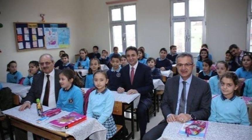 Gebzeli &Ouml;ğrencilere Karneler Protokolden