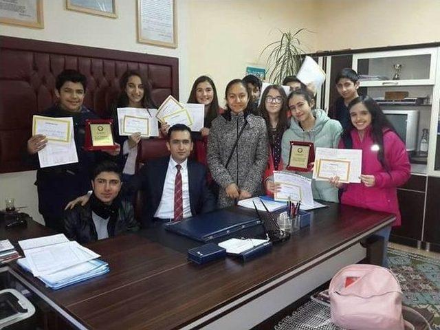 G&uuml;r&uuml;n&rsquo;de Karne Heyecanı 1