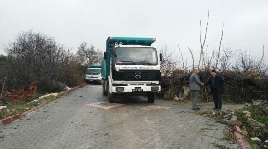 Kırkağa&ccedil;&rsquo;ta İki Mahallenin Yolu Onarıldı