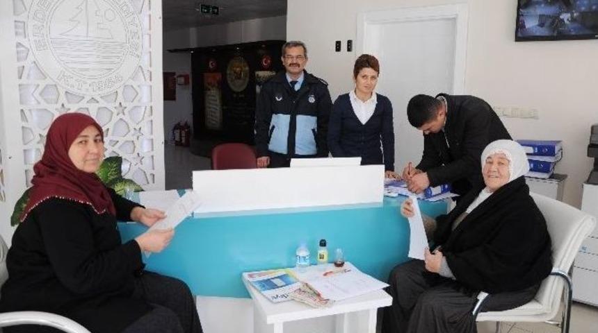 Erdemli&rsquo;de Doğalgaz İ&ccedil;in 5 Bin İmza Toplandı